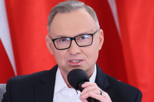 „Na dzień dobry wyprosił”. Burza wokół spotkania Andrzeja Dudy z szefem Agencji Uzbrojenia