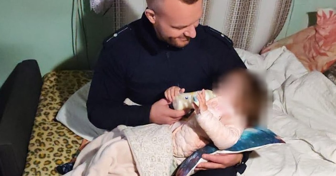​Policjanci uratowali 2-latkę z rąk nietrzeźwych rodziców