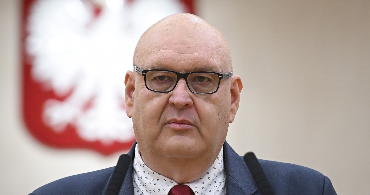 Prezes Trybunału Konstytucyjnego kontra jego nowi sędziowie
