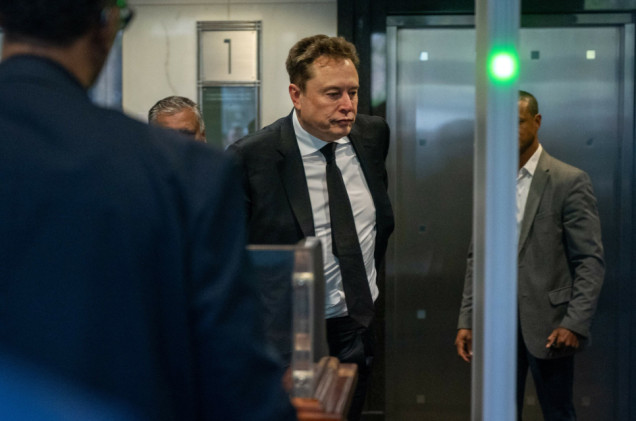 Milion dolarów za głos? Elon Musk może mieć poważne kłopoty po wyborach w USA