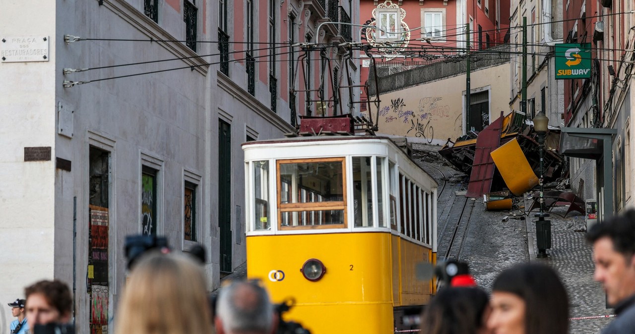 Nowe wieści ws. śmiertelnej katastrofy kolejki. Operator chciał zaoszczędzić?