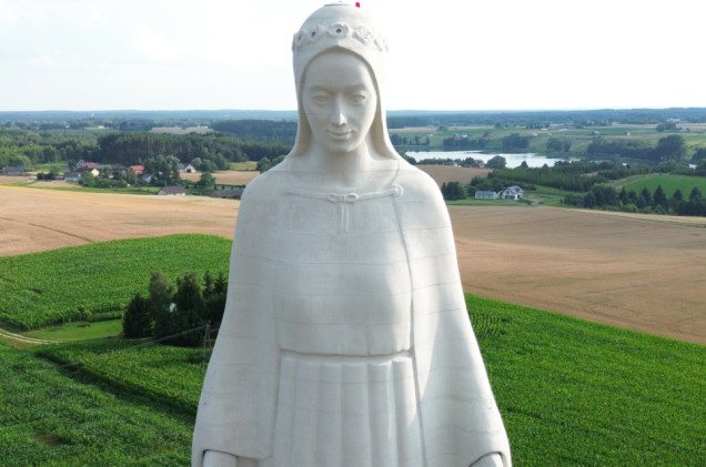 Będzie najwyższa w Europie. Budowa pomnika Maryi w Konotopiu na finiszu