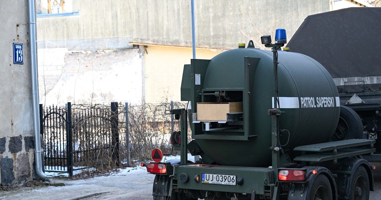 W mieszkaniu, które odziedziczył, znalazł pocisk przeciwlotniczy. Ewakuacja i akcja saperów