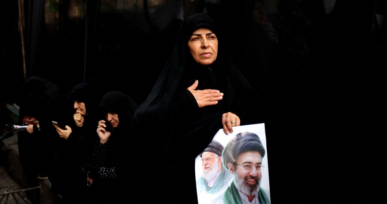 Nie ma Modżtaby Chameneiego. Kto rządzi Iranem i negocjuje z USA?