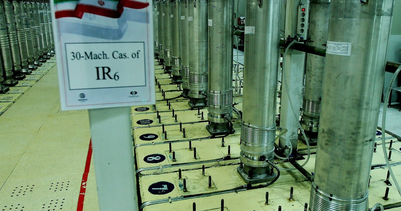 Iran zamówi w Rosji osiem bloków jądrowych