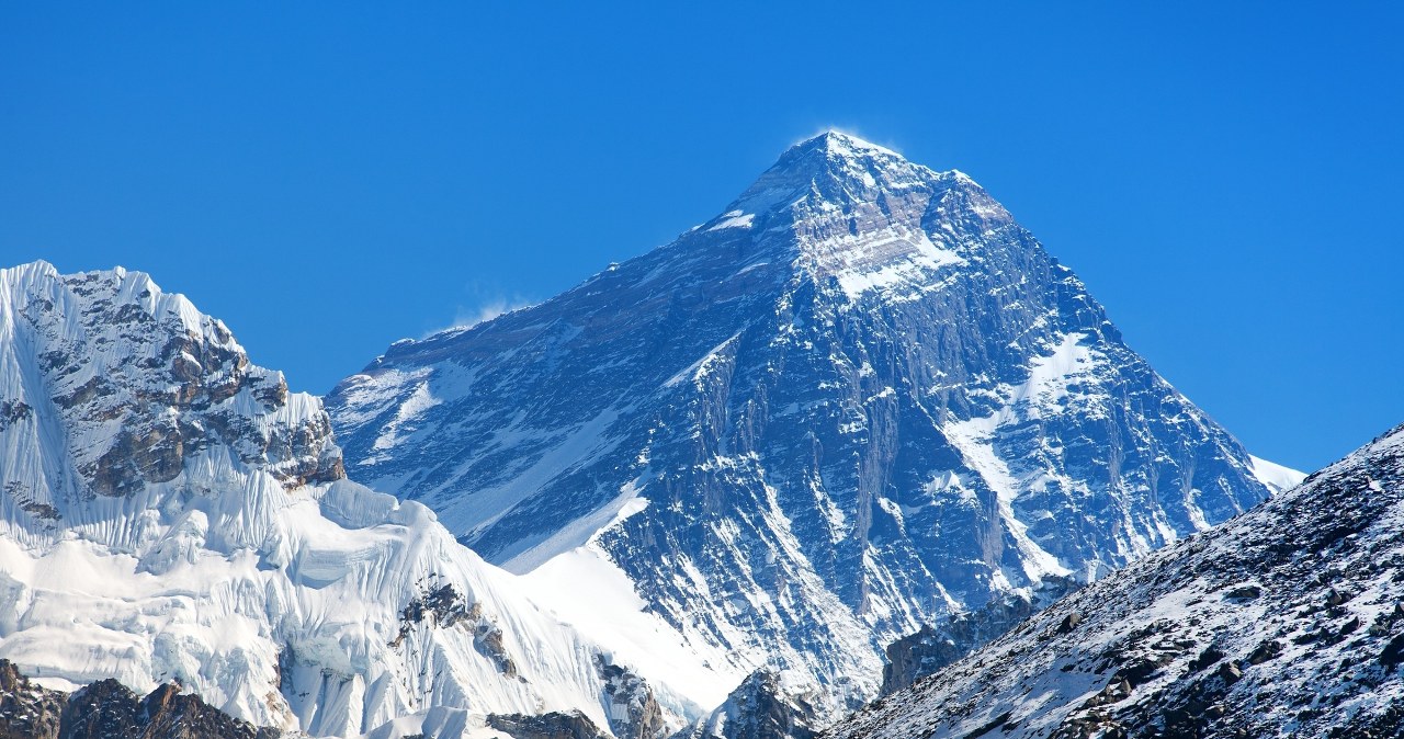 Trwa akcja ratunkowa na zboczach Mount Everestu