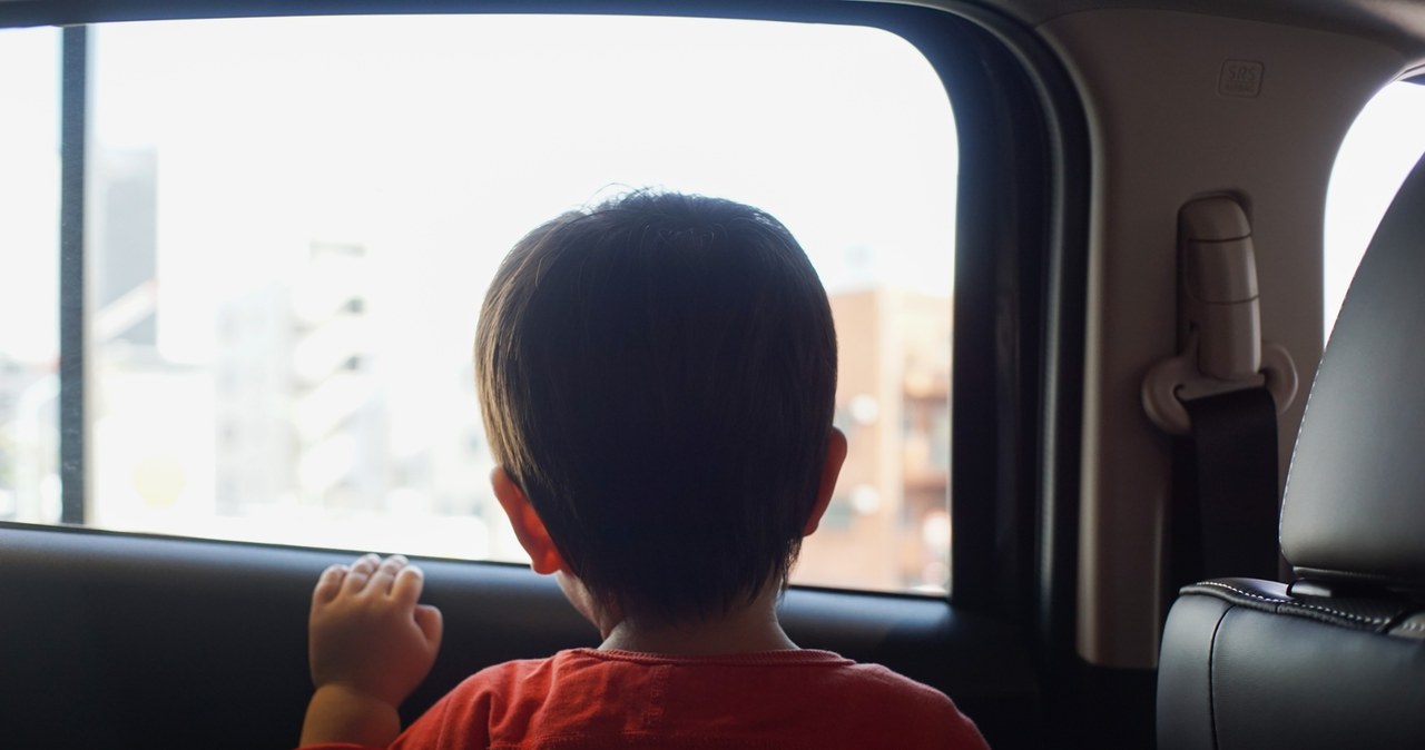 Nietrzeźwa za kierownicą, w środku 2-letni syn. 30-latka zatrzymana