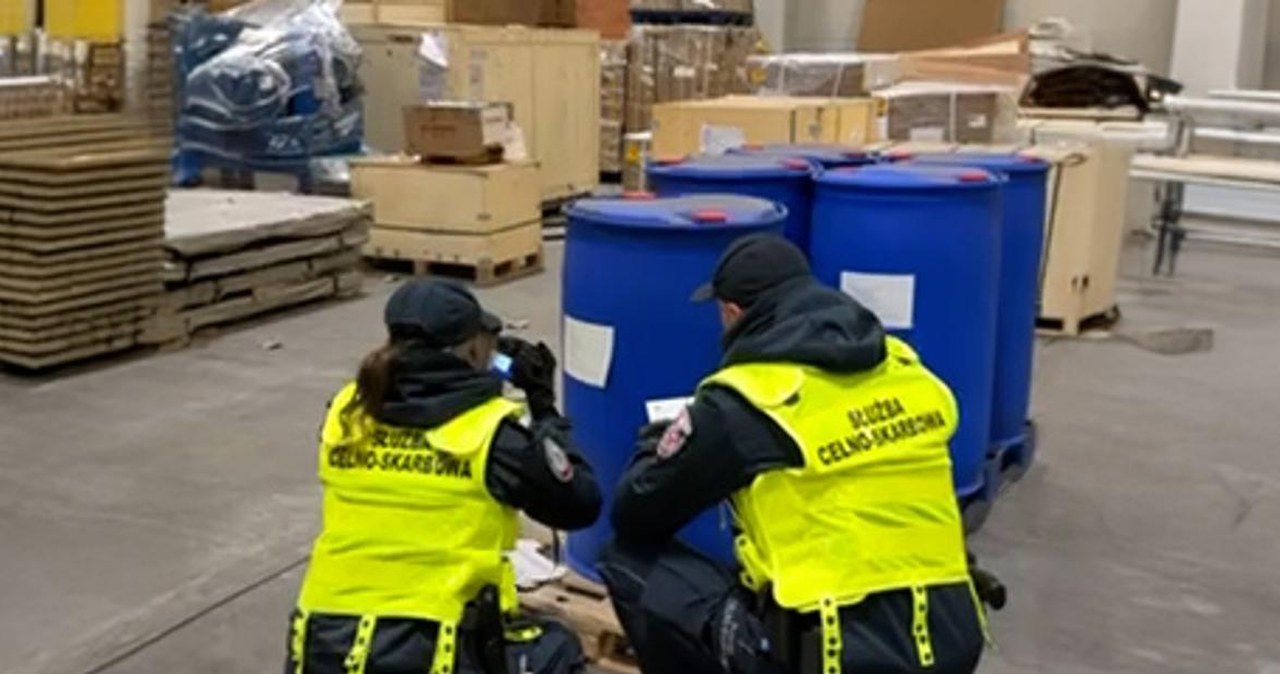 Podejrzana przesyłka w porcie. Niepokojące ustalenia