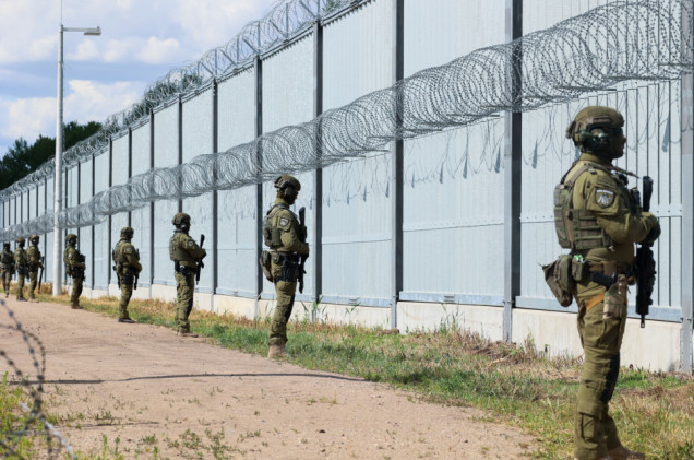 Jak Polska zabezpiecza granicę z Rosją i Białorusią? 100 kilometrów już gotowe