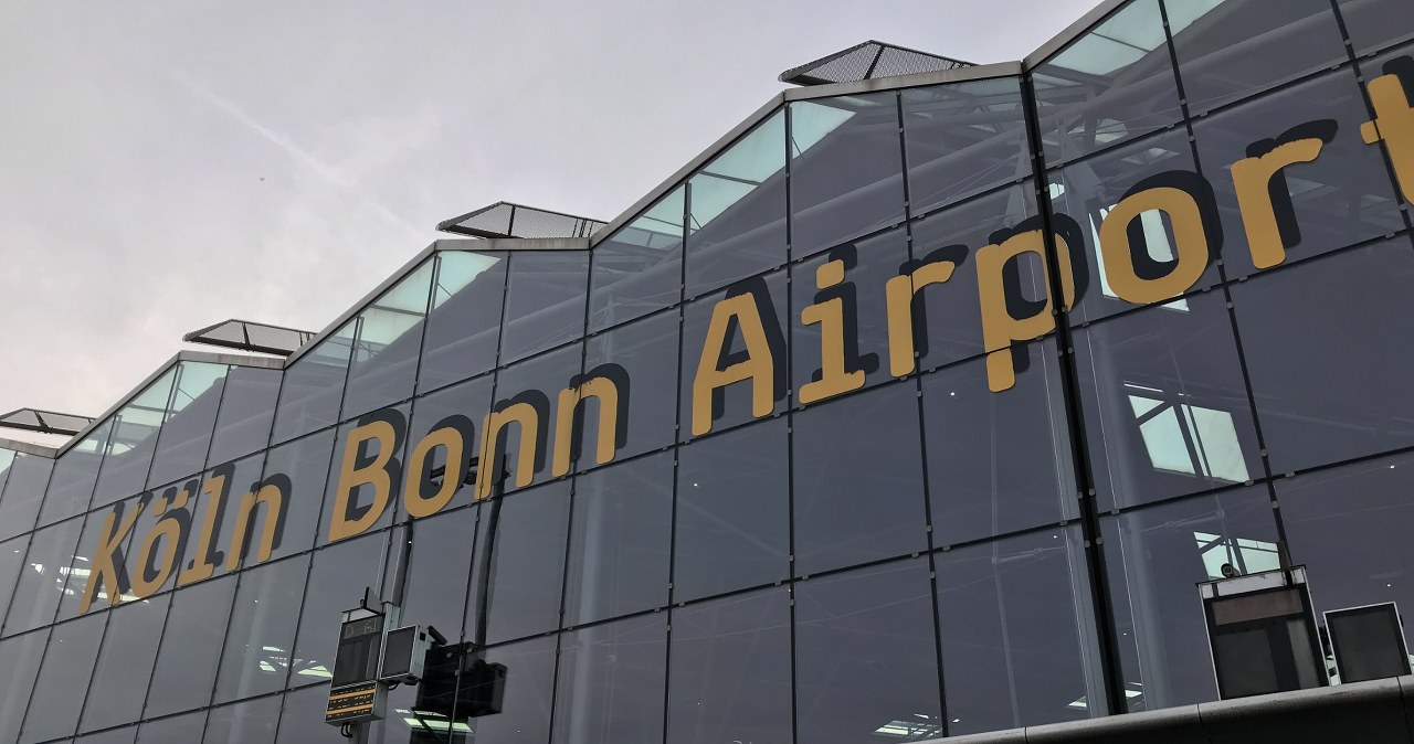 Chaos na lotnisku Kolonia/Bonn. Awaria systemu bezpieczeństwa i policyjna obława
