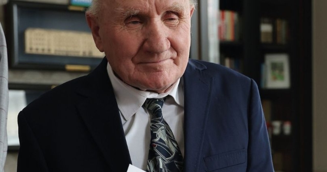 Wytrwały 85-latek uhonorowany, ale Józef Peruga nie składa broni