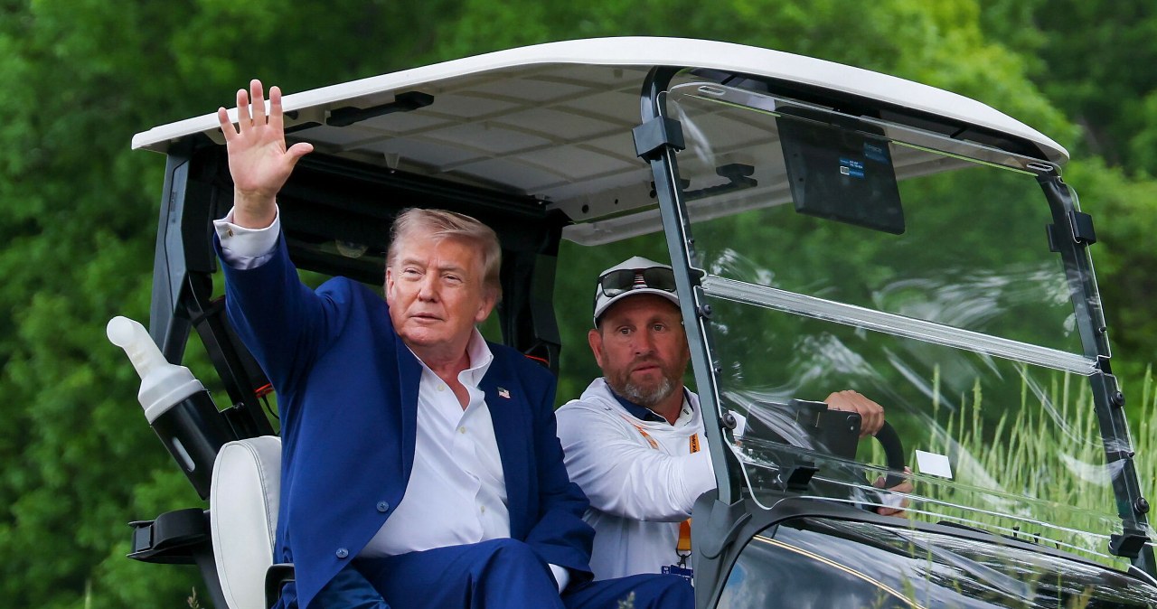 Donald Trump niezadowolony. "Całkowicie nie do przyjęcia"