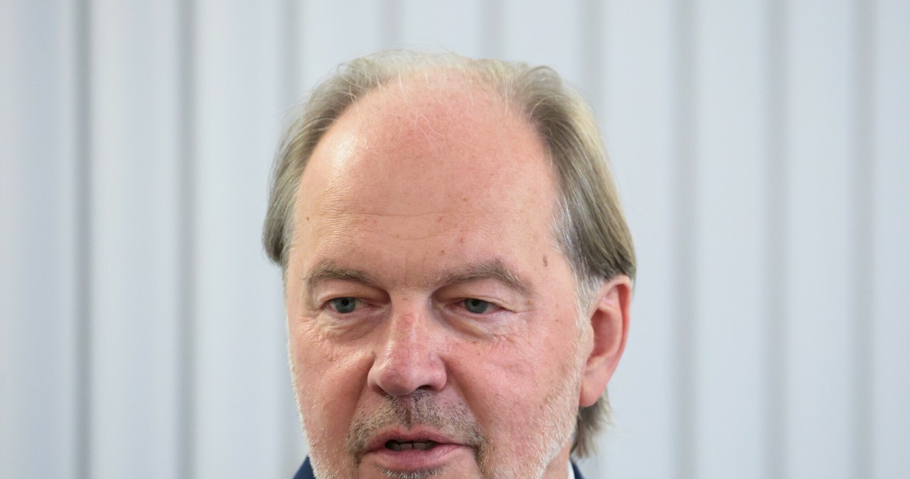 "Apeluję o rozsądek". Szef policyjnych związkowców pisze do polityków ws. SAFE