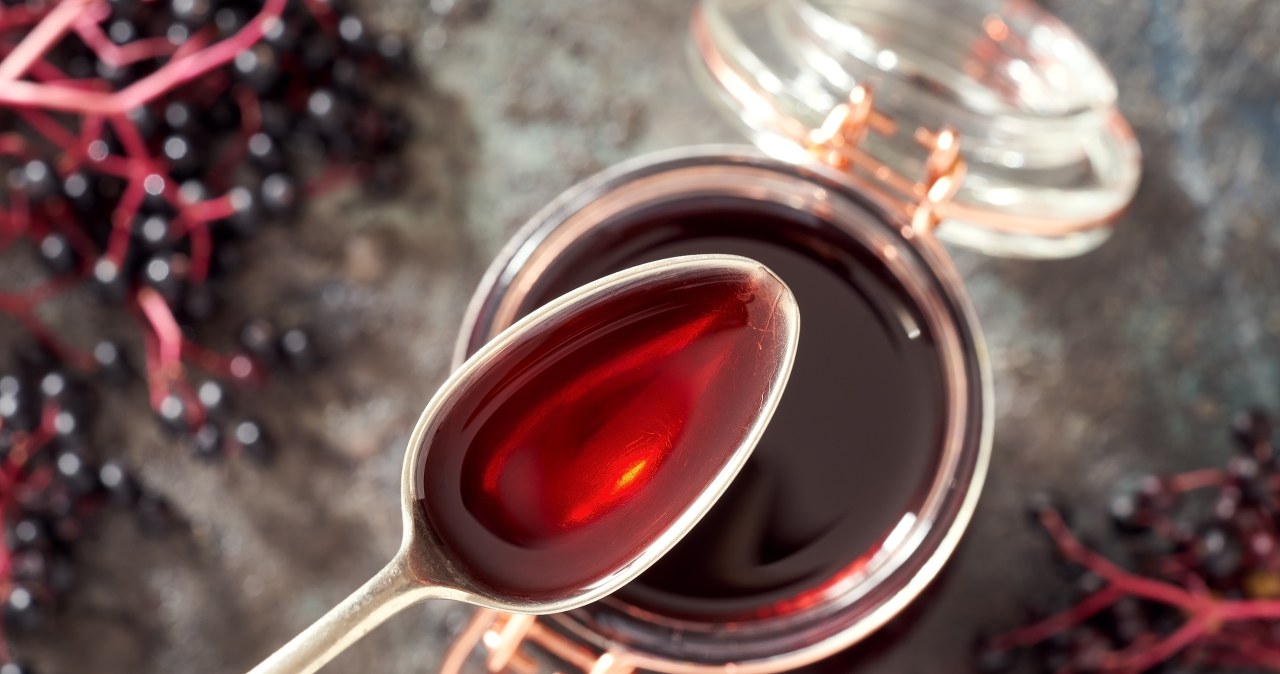 Ta metoda suszenia czarnego bzu najlepiej zachowuje jego leczniczą siłę!