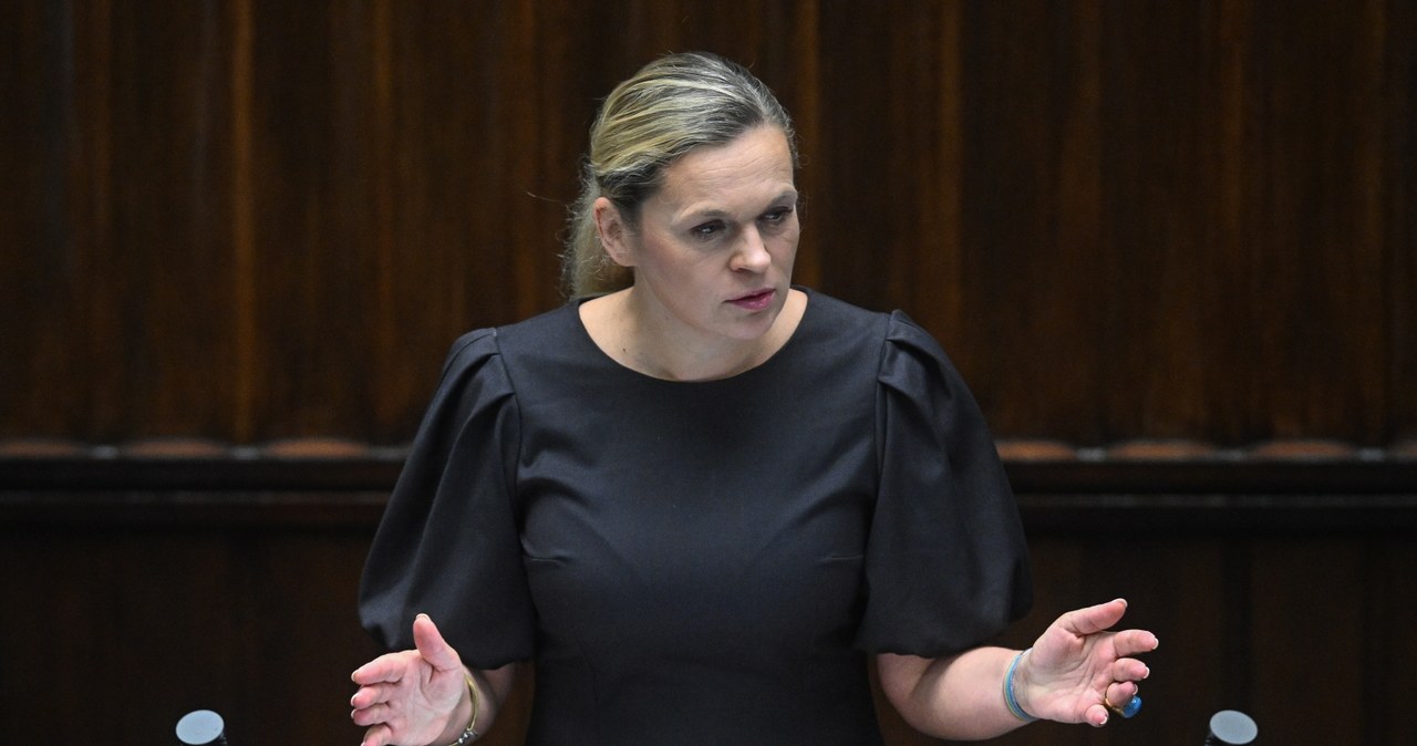 Język ukraiński w polskich szkołach? Nowacka odpowiada