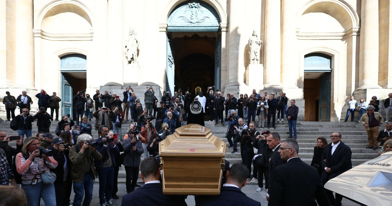 ​Oklaski i muzyka Morricone podczas wniesienia trumny. Tak żegnano słynną aktorkę