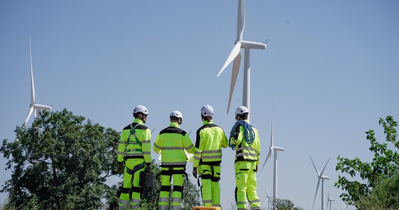 Ustawa wiatrakowa zostanie zawetowana. Nawrocki "w niezręcznej sytuacji"