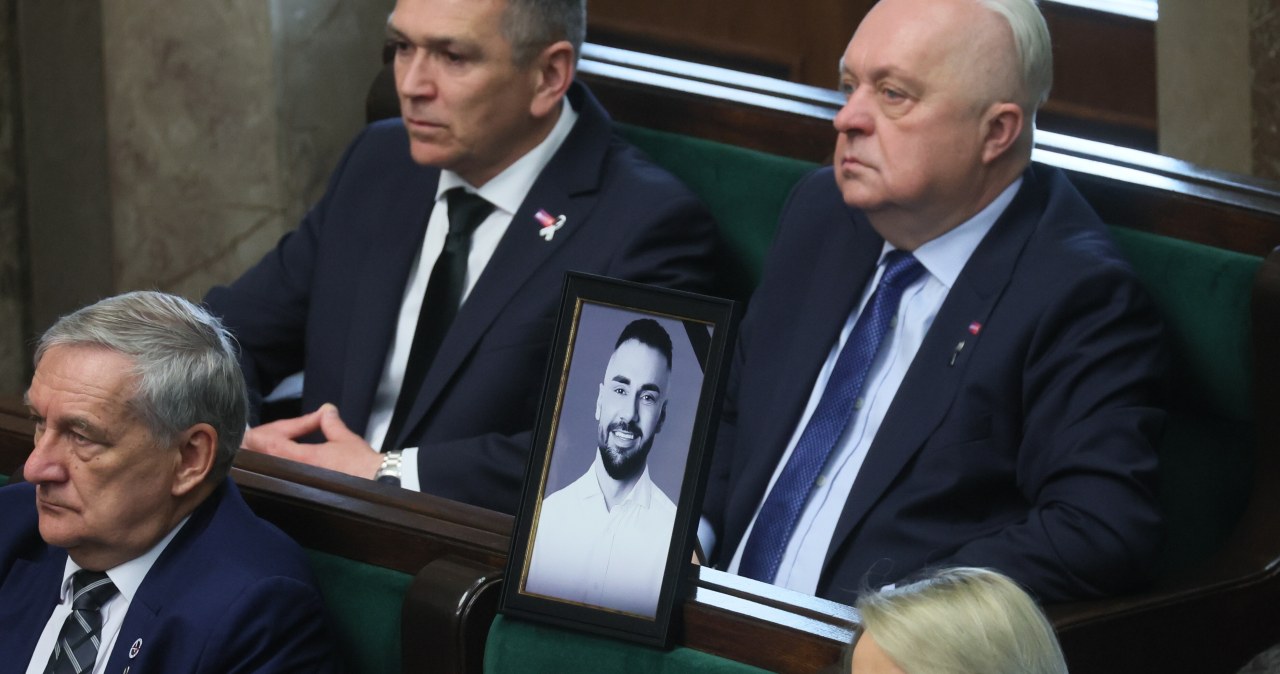 "Zginął dobry człowiek". Sejm uczcił minutą ciszy posła Litewkę