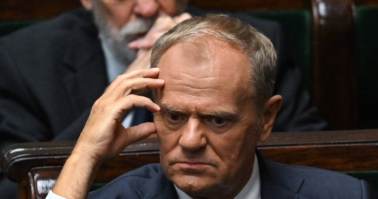 Tusk o "smutnym dniu" zaprzysiężenia Nawrockiego. "Do starych obaw dochodzą nowe"