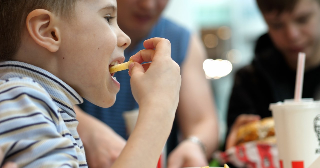 Nowa epidemia XXI wieku. Otyłość wśród dzieci bije rekordy