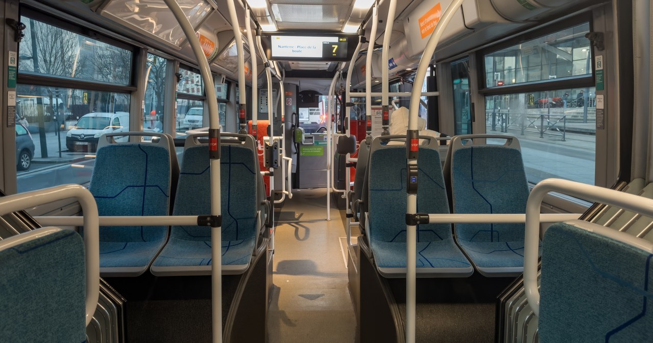 "Żrące" fotele w autobusach. Koszmar podróży w Petersburgu