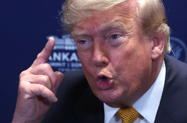 „Tysiąc pocisków wycelowanych”. Trump grozi Iranowi
