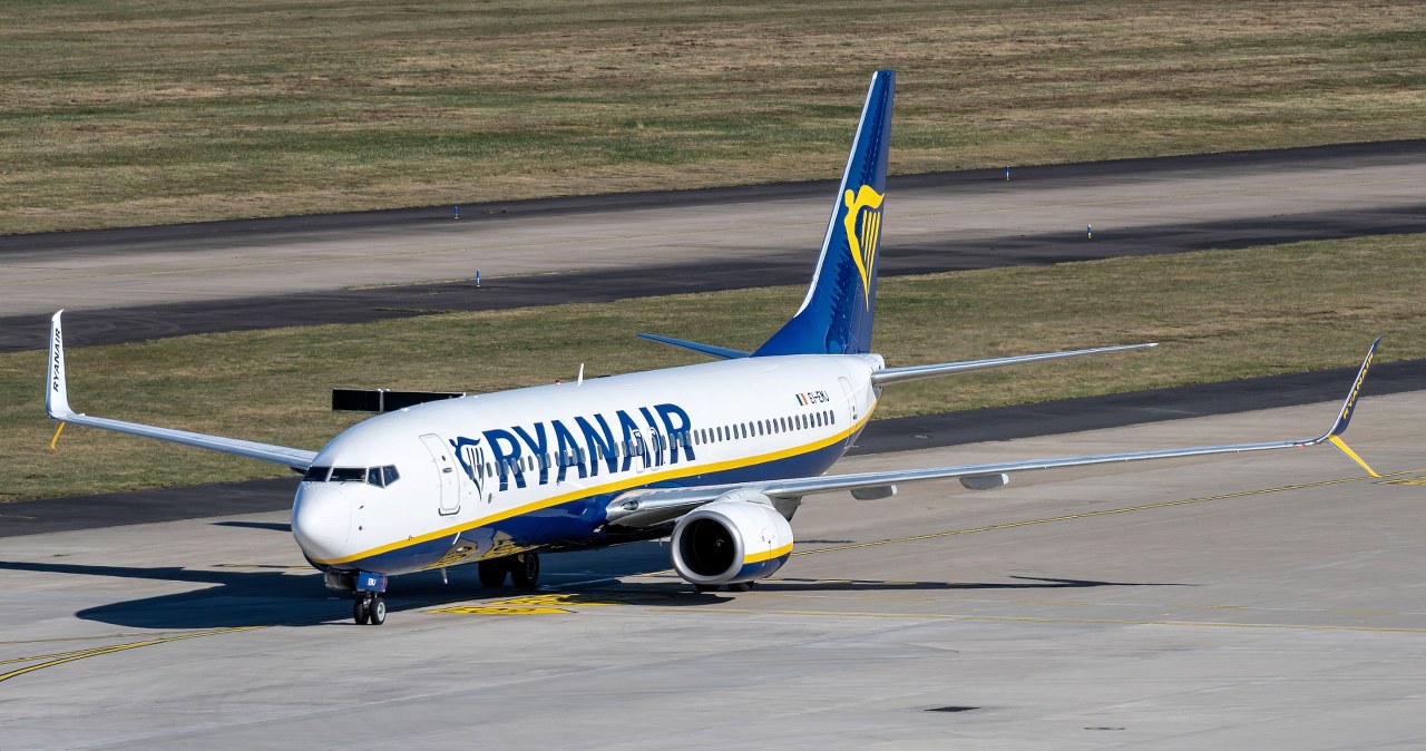 Zmusili do lądowania samolot Ryanaira. Co z "czerwoną notą"?