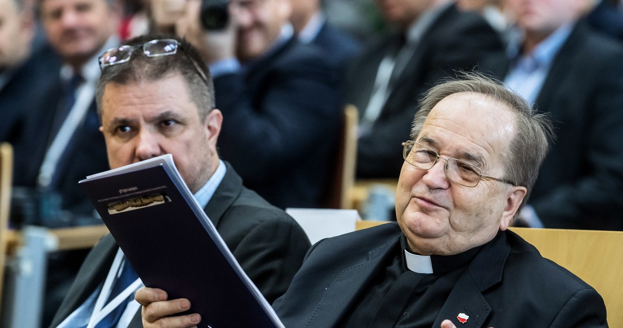 ​Jest śledztwo ws. pieniędzy z PZU dla fundacji związanej z o. Rydzykiem