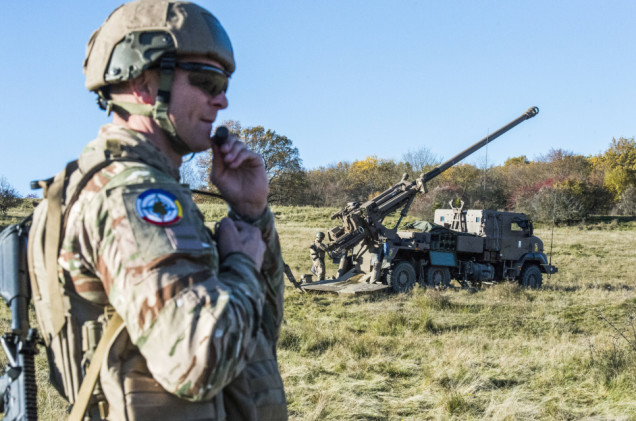 Czym ma strzelać NATO? Poważny bawełniany problem