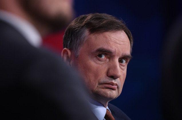 Więzień znieważył Zbigniewa Ziobrę i prokuratorkę. Jest wyrok sądu