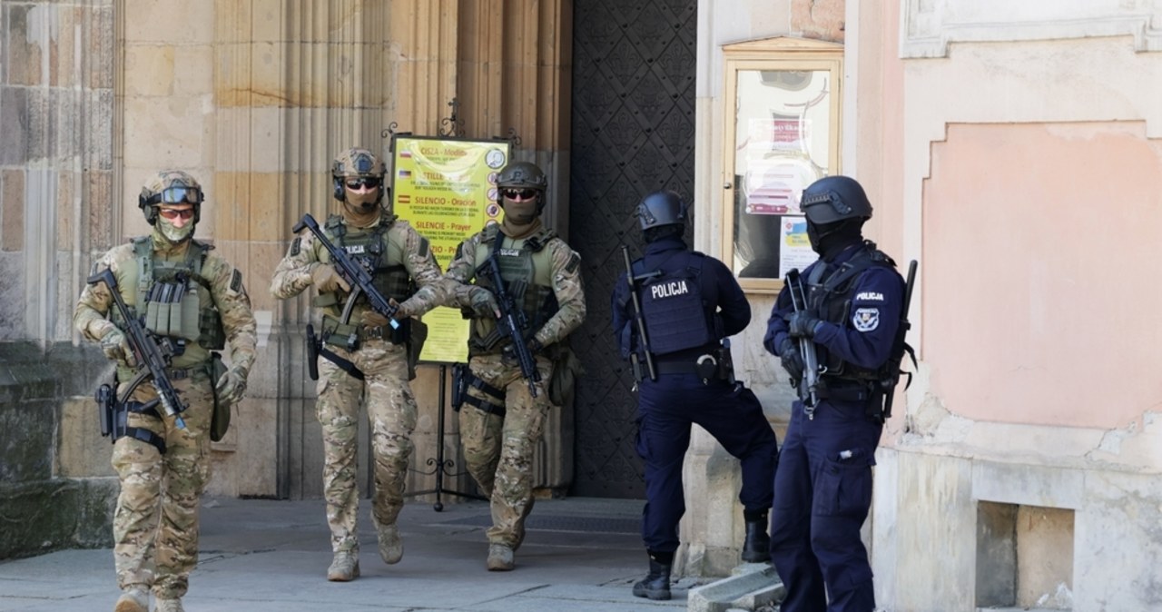 Kontrterroryści w akcji. Grupa porywaczy rozbita