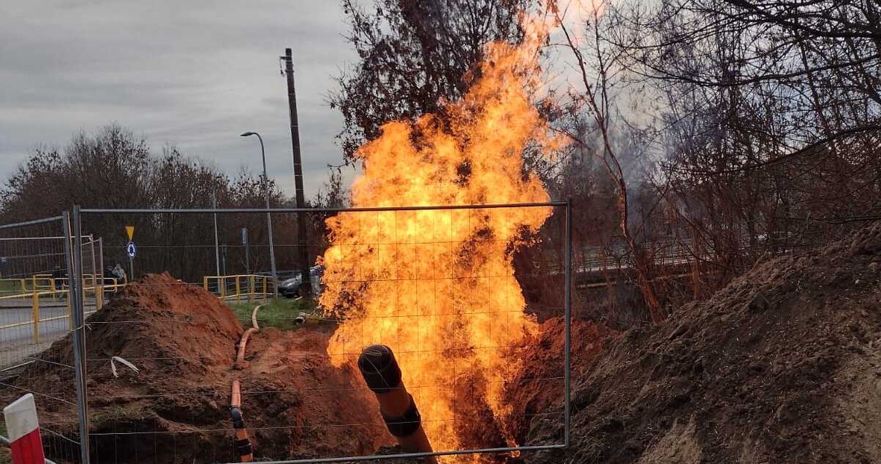 Mężczyzna doznał poparzeń. Wyciek gazu i pożar w Świętokrzyskiem