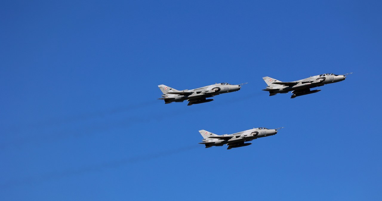 "Stan najwyższej gotowości". Polskie myśliwce poderwane po zmasowanym ataku na Ukrainę