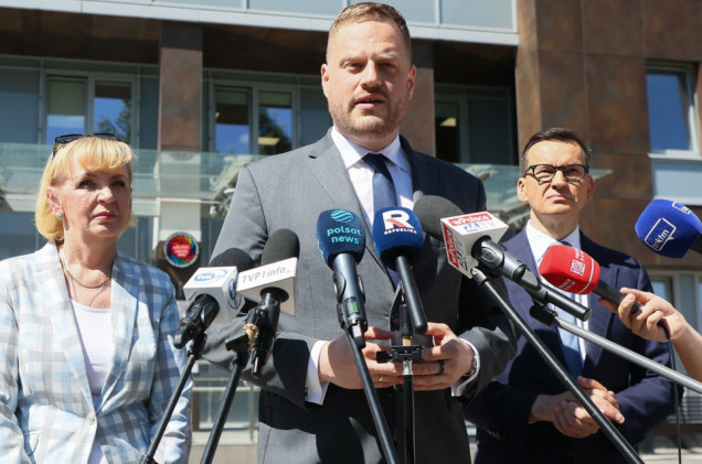 Poseł Rozwoju Plus wyniósł dokumenty z ministerstwa. Jest zawiadomienie do prokuratury