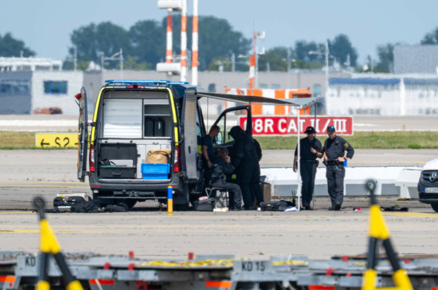 Dron z ładunkiem wybuchowym na niemieckim lotnisku. Trop prowadzi do GRU