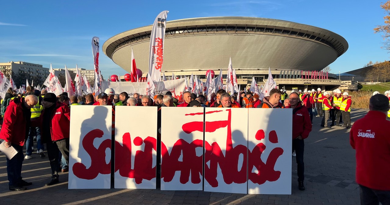 Wielki marsz związkowców. "Nie pozwolimy"