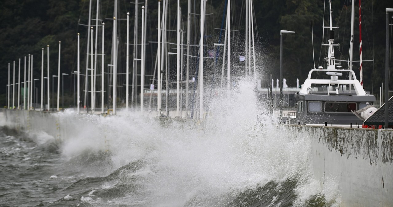 Szczęśliwy finał poszukiwań zaginionego pływaka na Zatoce Gdańskiej