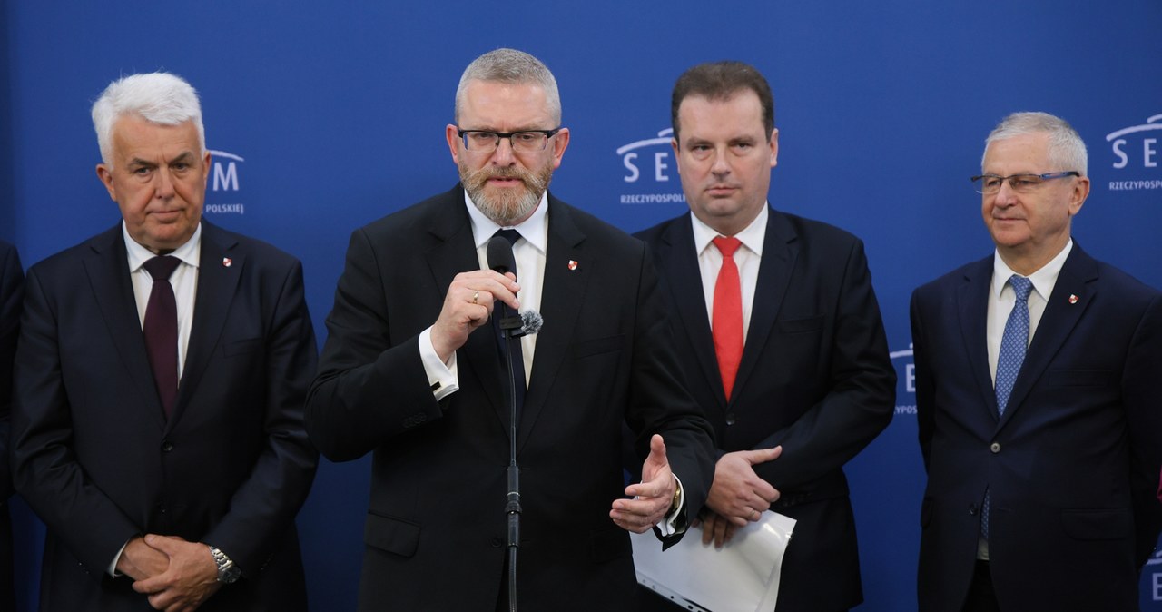 Kolejny polityk dołączył do ugrupowania Grzegorza Brauna