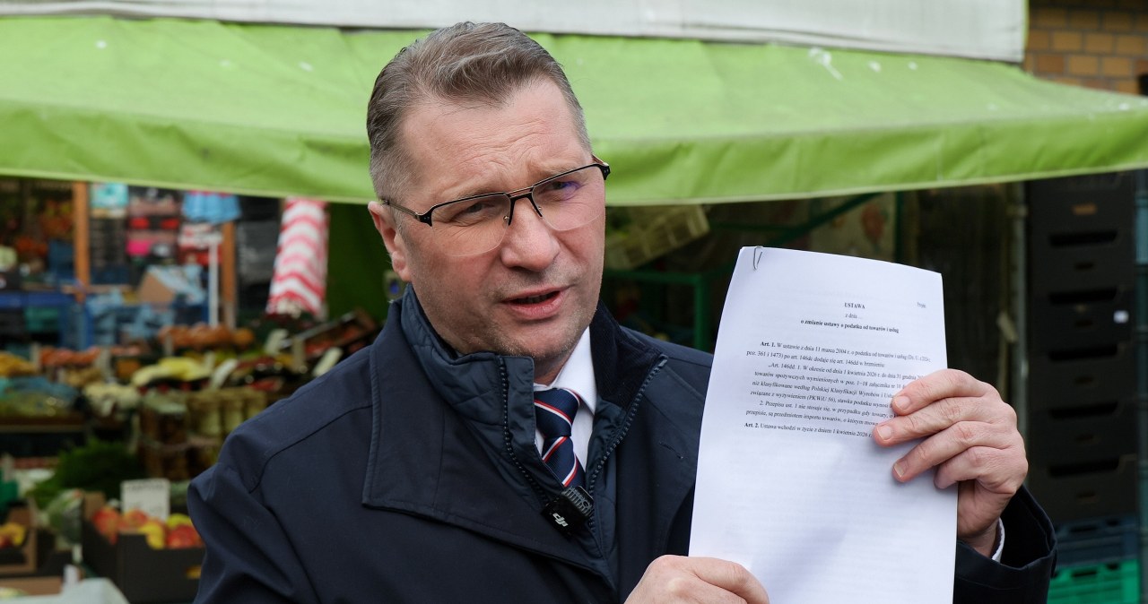 PiS znalazł sposób na drożyznę w sklepach. Czarnek właśnie ogłosił