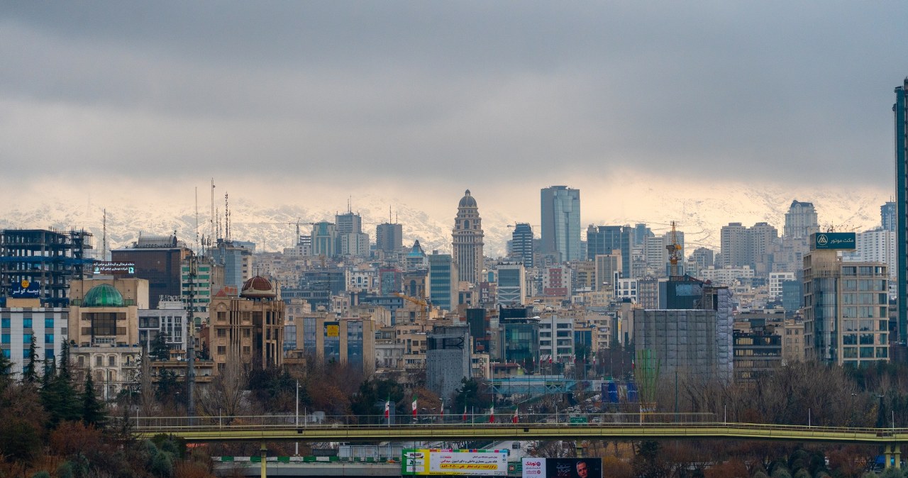 Teheran coraz bliżej "Dnia Zero". Za nim podążają największe miasta świata