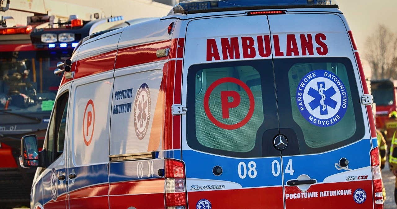 Poważny wypadek w zakładzie stoczniowym w Szczecinie. Pracownik spadł z rusztowania