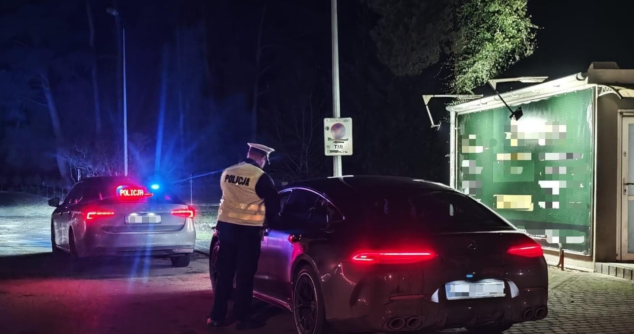 Pędził ponad 230 km/h na ekspresówce. Dotkliwa kara dla kierowcy