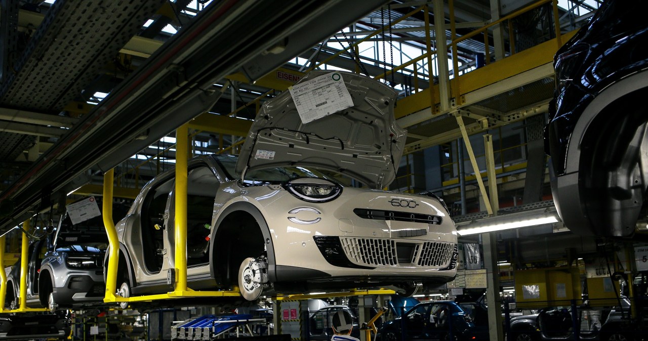 Zwolnienia w tyskiej fabryce aut. Co na to władze miasta?