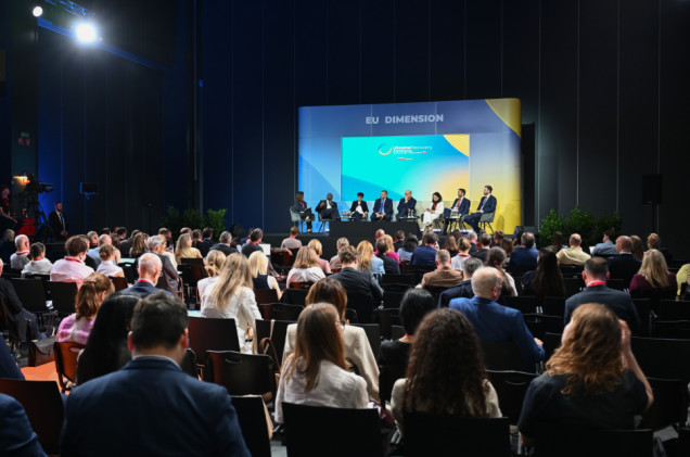 Rekordowa konferencja dla Ukrainy. Setki kontraktów, „mega zadowolony” biznes