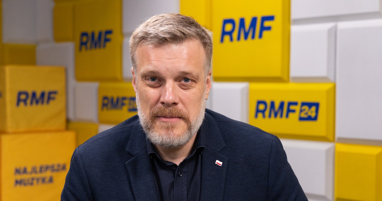 "Kierwiński jest bliżej serca Tuska". Zandberg nie gryzie się w język i atakuje KO