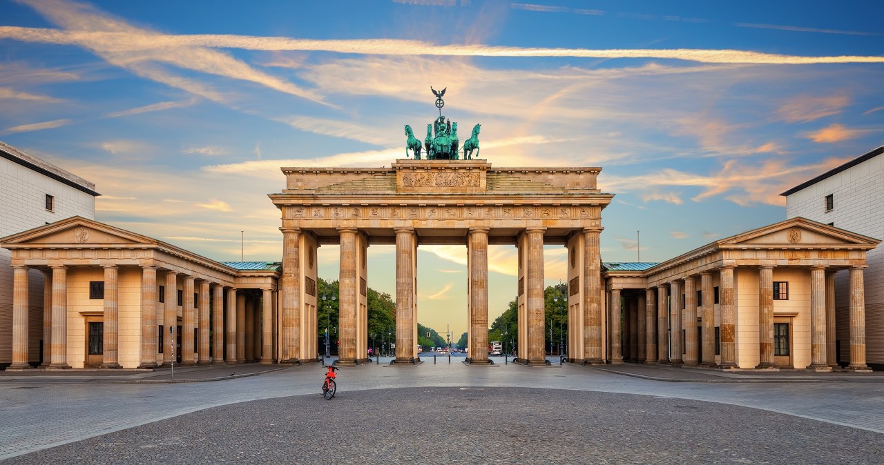 Zmieniają się powody podróży Polaków do Niemiec. Nowe dane CBOS