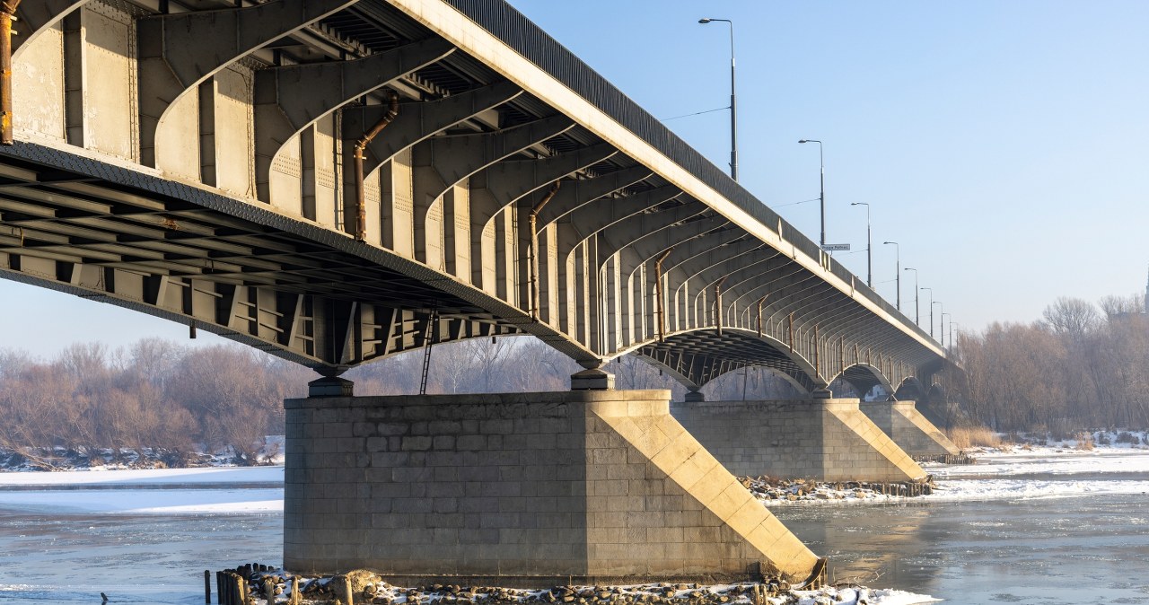 Z pasem dla samochodów czy bez? Nowy most w Warszawie na rozdrożu pomysłów i interesów