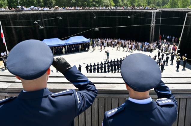 Awanse przed świętem policji. Karol Nawrocki mianował nowych generałów