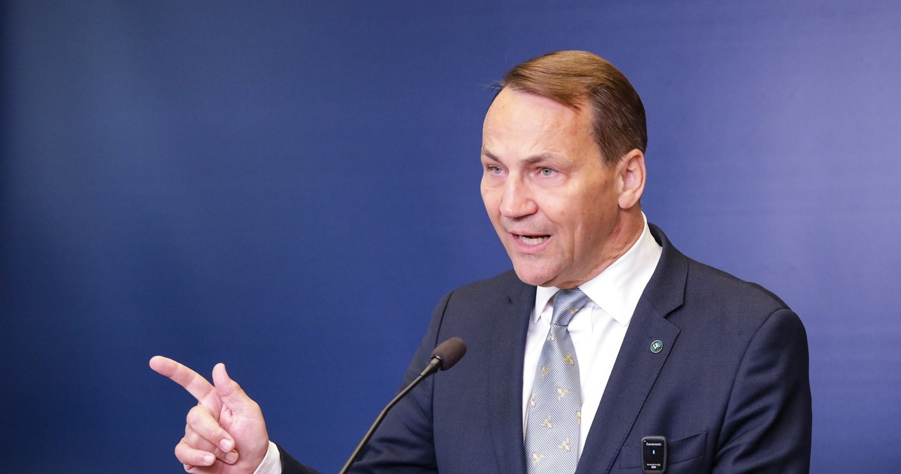 Dramatyczny apel Sikorskiego. "Błagam, nie jedźcie tam"