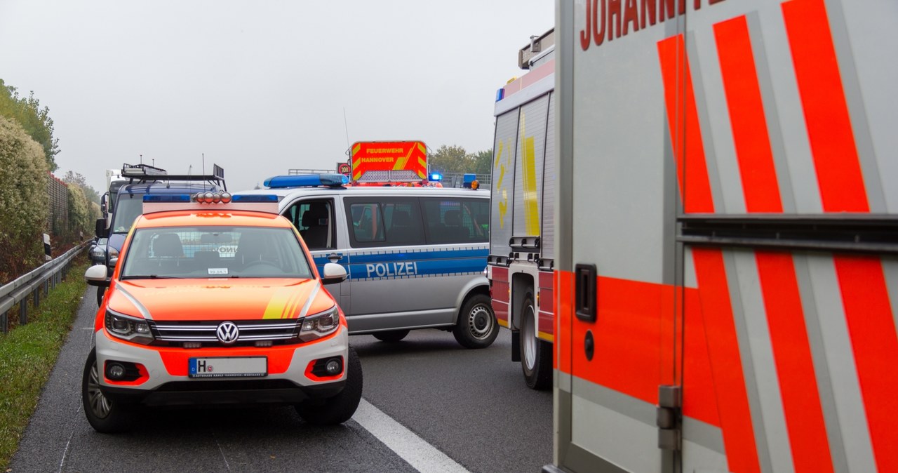 Wypadek mikrobusa na niemieckiej autostradzie. Wśród pasażerów obcokrajowcy